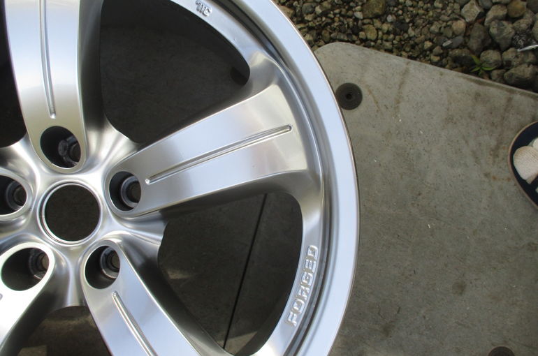 ホイールリペア